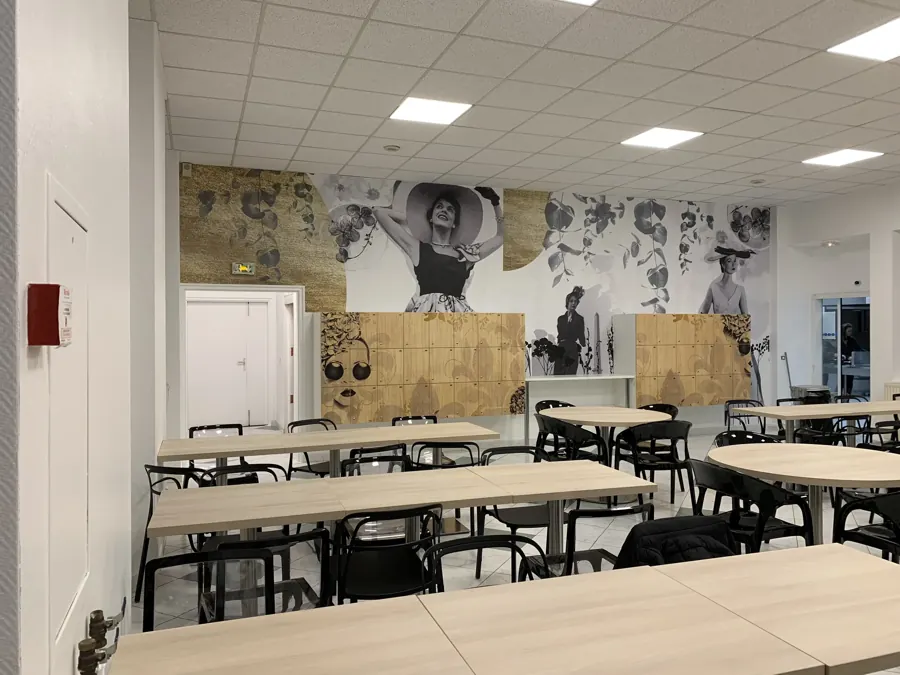 Résidence Lejeune, Paris 15e : toile encollée noir et blanc, salle de restaurant